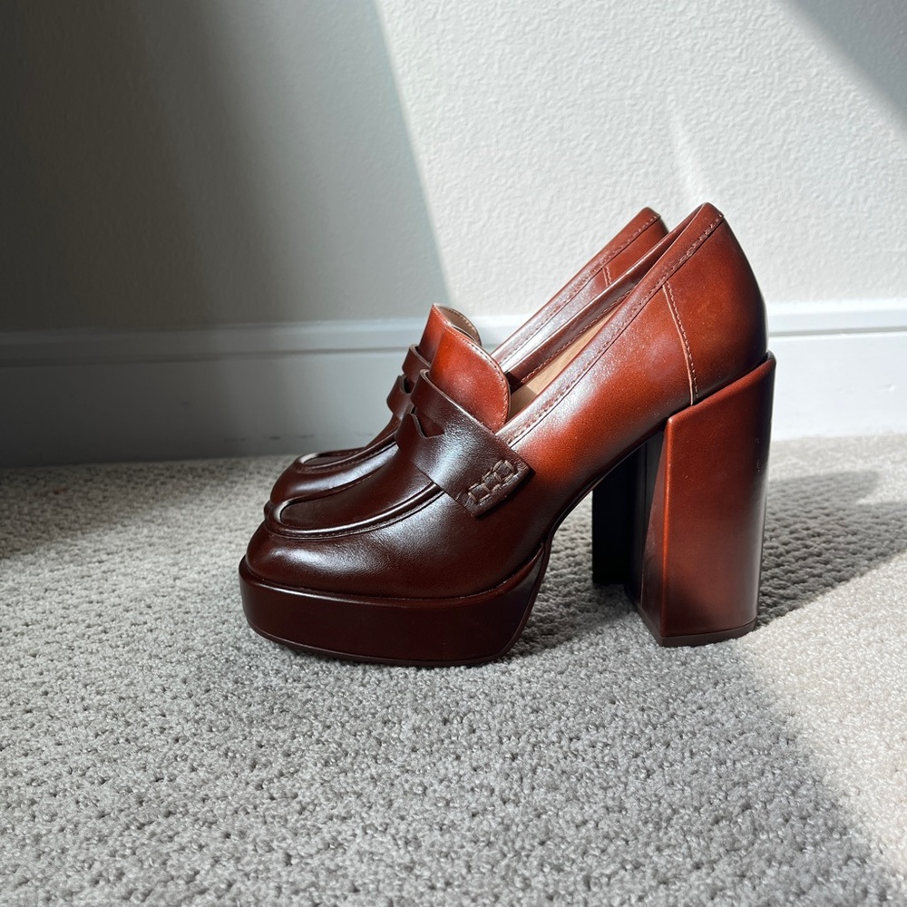 Steve Madden Brown Platform Loafer Heels